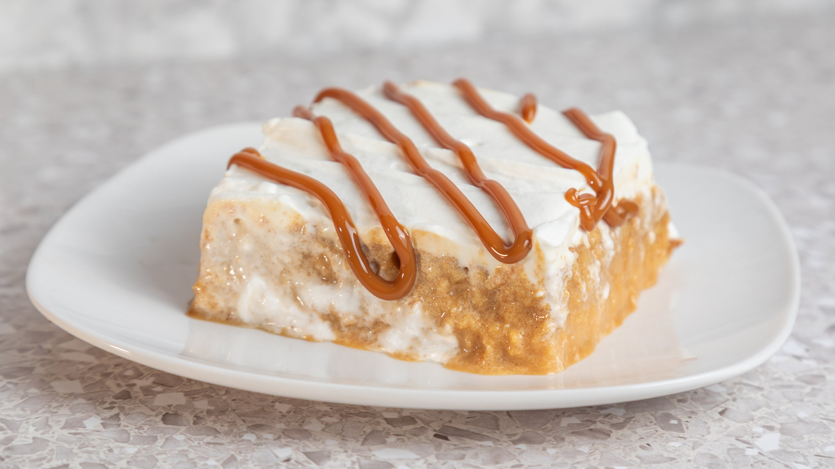 Tres Leche Cake (Slice)